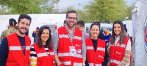 equipa de emergência e catástrofes numa simulação